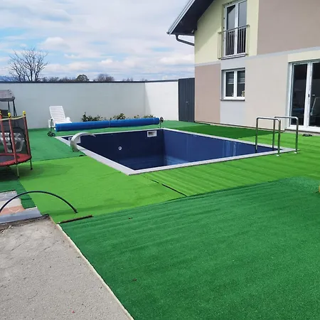 Vila Beewild Spahici