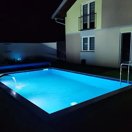 Beewild Apartman *