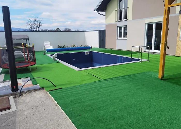 Vila Beewild Spahici